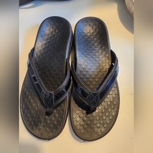 Black Size 9 Vionic Flip Flops
